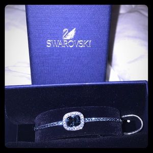 NWT Swarovski Crystal Bracelet